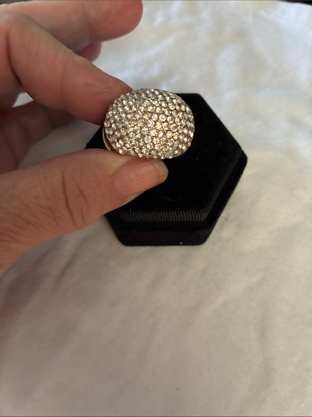 ✨ Gorgeous Vintage Pavé Crystal Dome Statement Ring